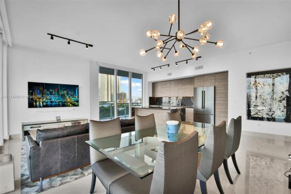 Two Midtown Miami, 3470 E Coast Ave #H0901, Miami, Florida 33137, image 2