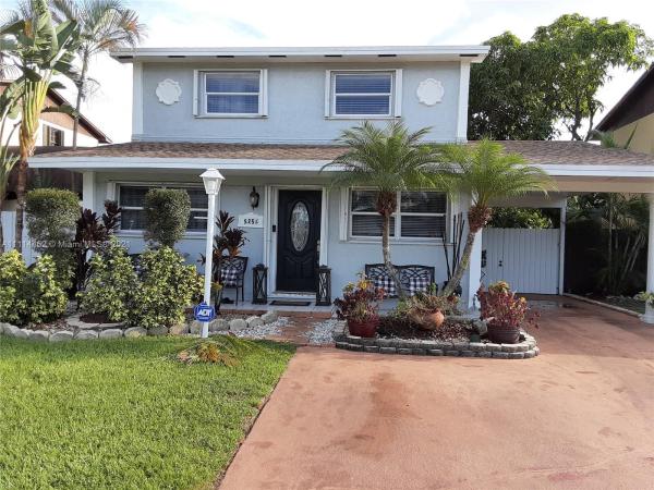Lakes Of Acadia, 5256 NW 193rd Ln, Miami Gardens, Florida 33055, image 2