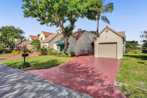 L'Ambiance Of Via Verde, 6545 Las Flores Dr, Boca Raton, Florida 33433, image 1