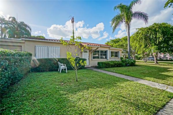 Irons Manor High Pine, 13940 NE 10th Ave, North Miami, Florida 33161, image 2
