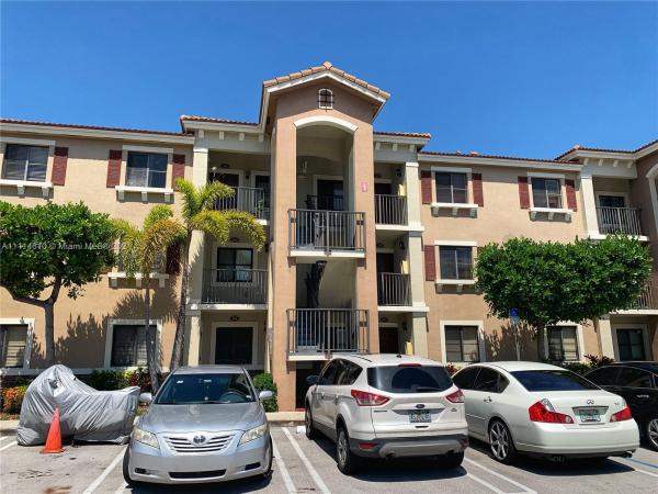 The Courts At Isles Of Bayshore, 22641 SW 88th Pl #302, Cutler Bay, Florida 33190, image 2