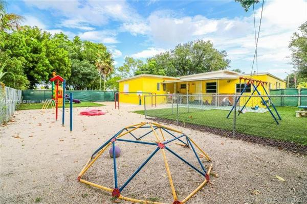 1671 NE 161st St, Miami, Florida 33162, image 2