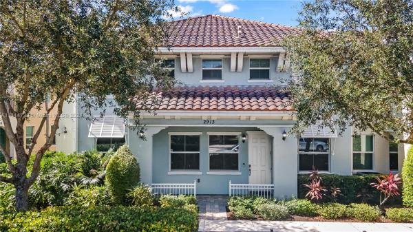 Cascada Isle, 2913 Cascada Isles Way, Cooper City, Florida 33024, image 2