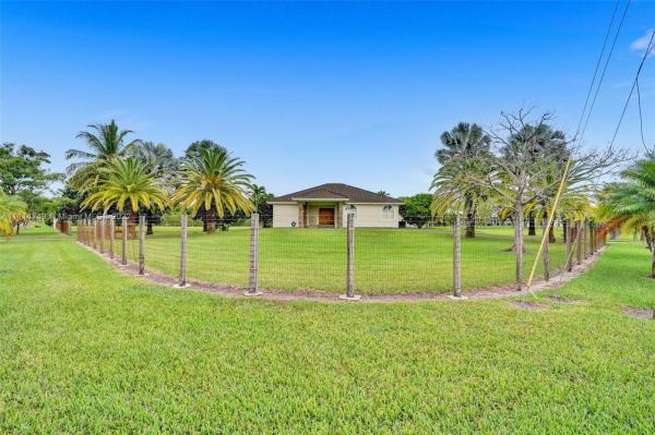 Redland No HOA, 20625 SW 198th St, Redland, Florida 33187, image 1