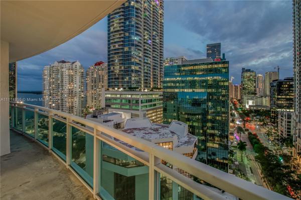 The Plaza On Brickell West, 951 Brickell Ave #1911, Miami, Florida 33131, image 2