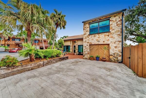 Chestnut Ranch Patio Homes, 11323 SW 74th Ter, Kendall, Florida 33173, image 1