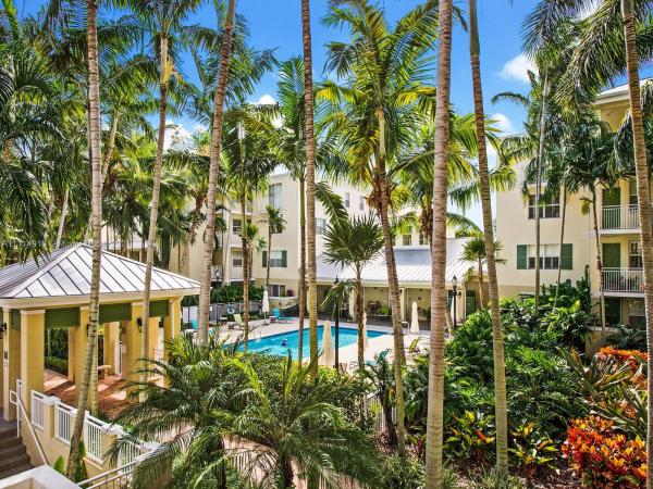 The Reserve Of Pinecrest, 7588 SW 102nd St #203, Pinecrest, Florida 33156, image 1