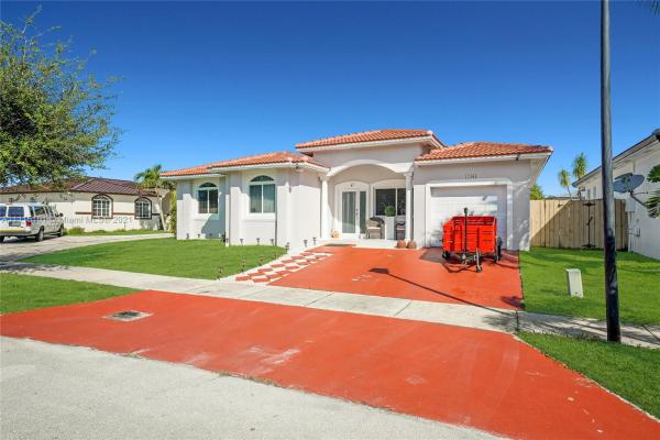 Goulds No HOA, 12365 SW 212th Ter, Goulds, Florida 33177, image 2