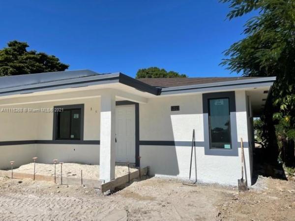 Goulds No HOA, 11311 SW 220th St Unit 1, Goulds, Florida 33170, image 2