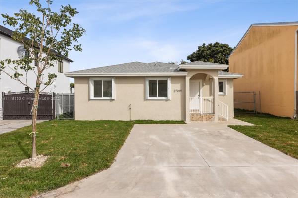 Cutler Landings, 27259 SW 117th Pl, South Miami Heights, Florida 33032, image 2