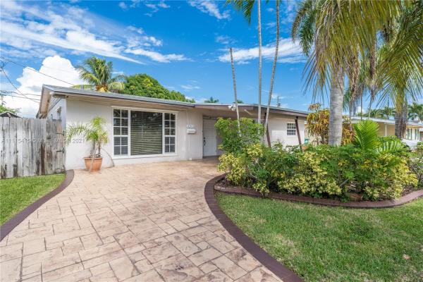 Cutler Ridge Pines, 8945 SW 199th St, Cutler Bay, Florida 33157, image 2