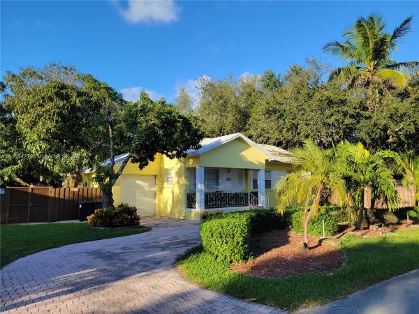 Davis Manor, 6625 SW 79th St, South Miami, Florida 33143, image 2