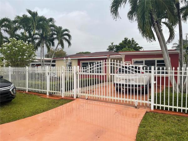 Sunset Heights, 7310 SW 14th St, Coral Terrace, Florida 33144, image 2
