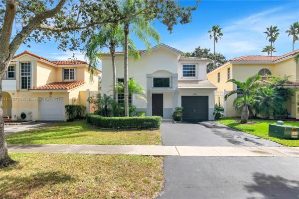 Trellises, 2591 E Saratoga Dr, Cooper City, Florida 33026, image 2