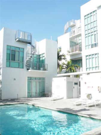 Groveloft, 3062 Bird Ave #C2, Miami, Florida 33133, image 2