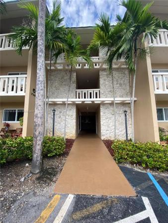 Villas Of Miami Lakes, 7440 Miami Lakes Dr #F312, Miami Lakes, Florida 33014, image 1
