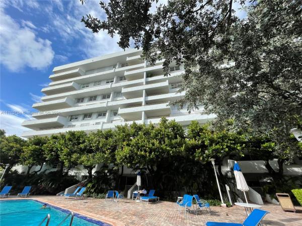 Commodore Club West, 155 Ocean Lane Dr #1107, Key Biscayne, Florida 33149, image 2