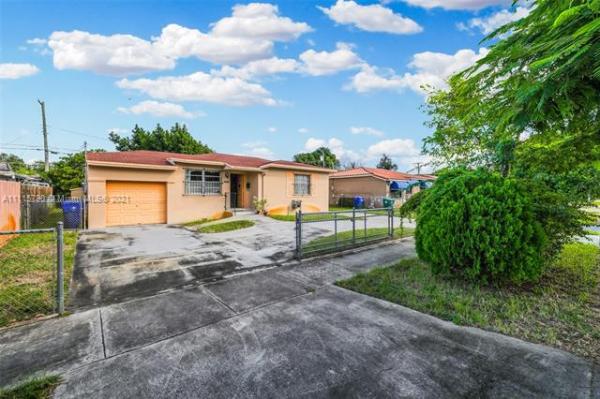 Durham Terrace, 3895 NW 4th St, Miami, Florida 33126, image 2