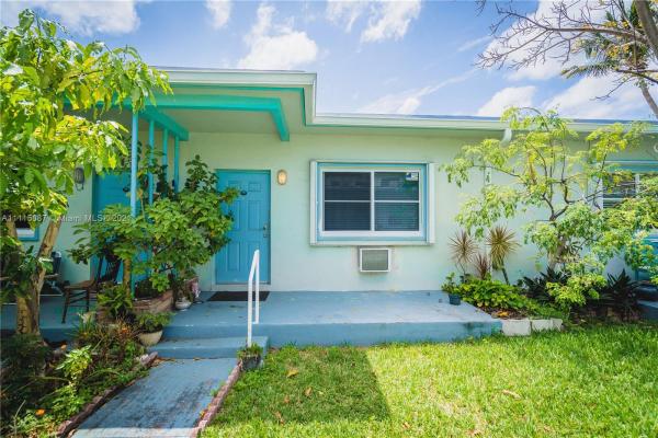Marseille Deco, 1247 Marseille Dr #10, Miami Beach, Florida 33141, image 1