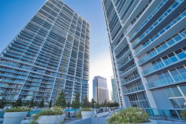 Icon Brickell Tower 3, 485 Brickell Ave #4608, Miami, Florida 33131, image 2