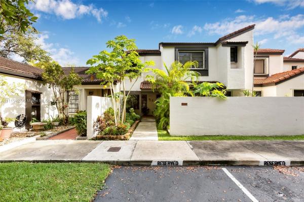 Kenland Court, 12344 SW 94th Ln, The Crossings, Florida 33186, image 2