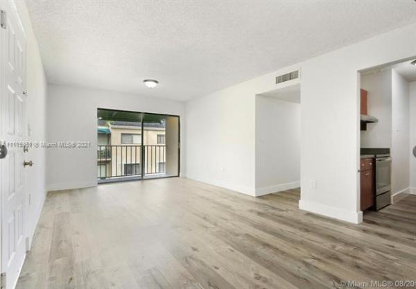Magnolia Lane, 7409 SW 152nd Ave #5-206, Kendall West, Florida 33193, image 2