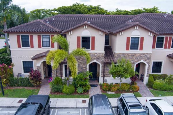Gardens By The Hammocks, 15109 SW 113th Ter #15109, The Hammocks, Florida 33196, image 2