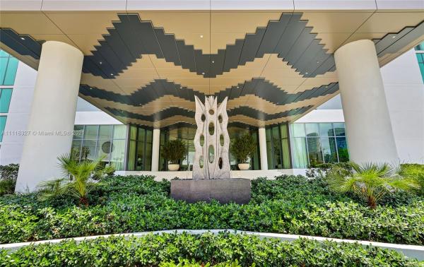 Paraiso Bay, 650 NE 32nd St #1704, Miami, Florida 33137, image 2