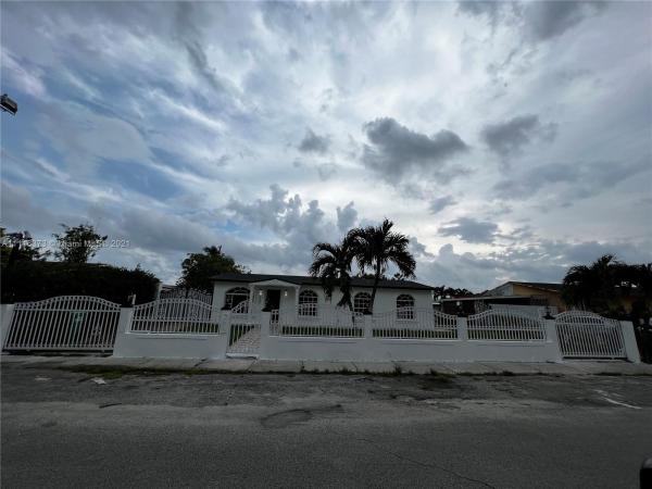 South Miami Heights Residential, 11500 SW 191st St, South Miami Heights, Florida 33157, image 1