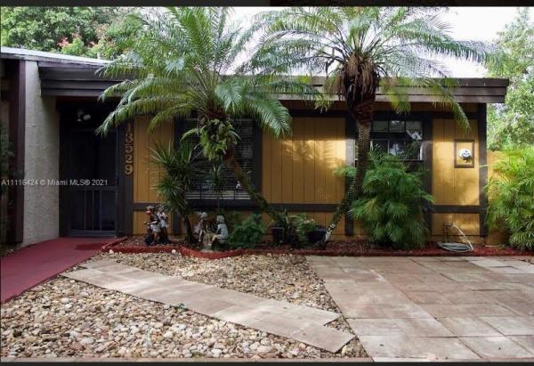 Cindis Place, 13529 SW 101st Ln #13529, The Crossings, Florida 33186, image 2
