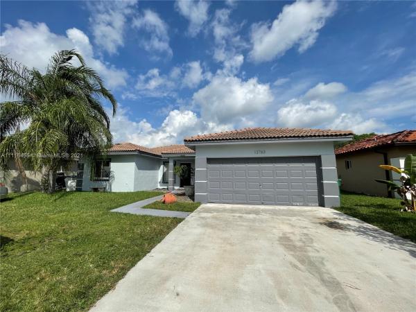 12763 SW 209th Ln, Unincorporated Dade County, Florida 33177, image 2