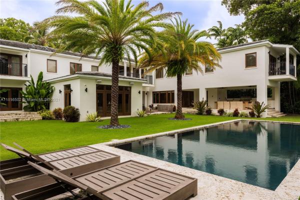Sunset Islands, 2767 Sunset Dr, Miami Beach, Florida 33140, image 2