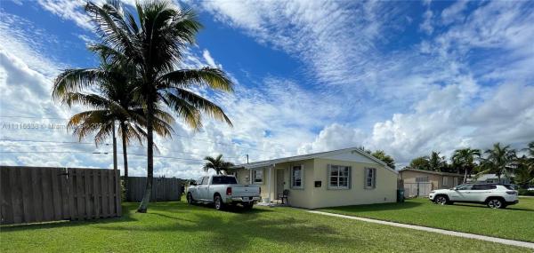 Homestead Lake Park Homes, 14750 SW 302nd St, Leisure City, Florida 33033, image 2