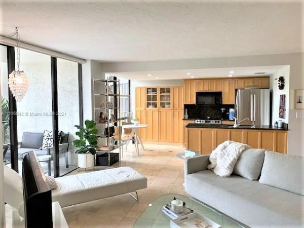 Tower At Biscayne Cove, 18181 NE 31st Ct #305, Aventura, Florida 33160, image 2