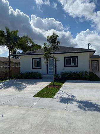 3164 NW 28th St, Unincorporated Dade County, Florida 33142, image 2