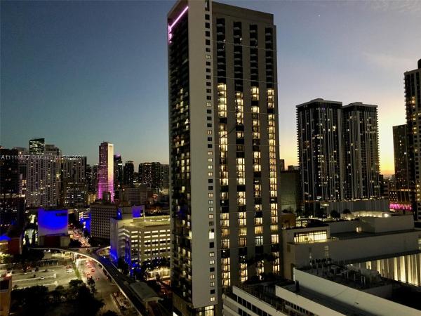 MarinaBlue, 888 Biscayne #2202, Miami, Florida 33132, image 2