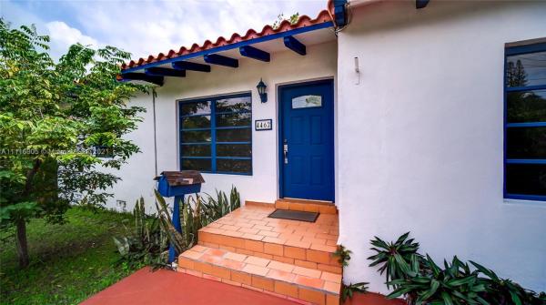Trail Park, 4462 SW 10th St, Coral Gables, Florida 33134, image 2