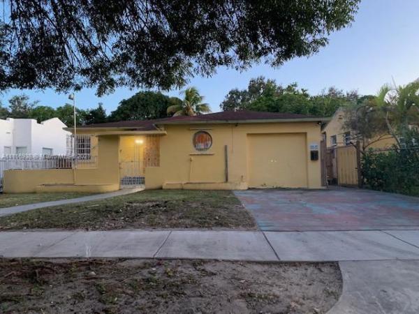 Fairmont Park, 2238 SW 6th St, Miami, Florida 33135, image 2