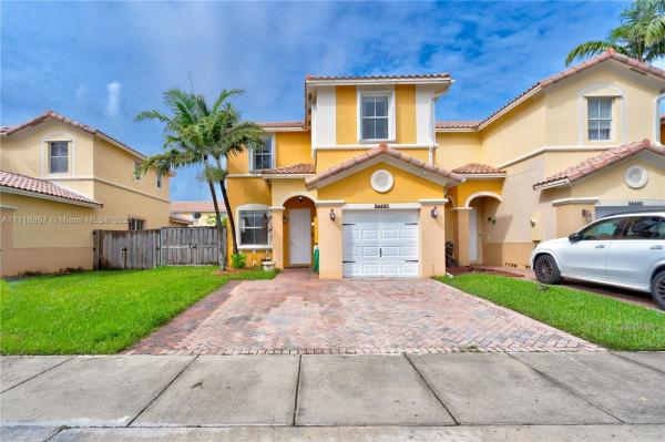 Villas Del Campo, 24490 SW 109th Pl #24490, Princeton, Florida 33032, image 2