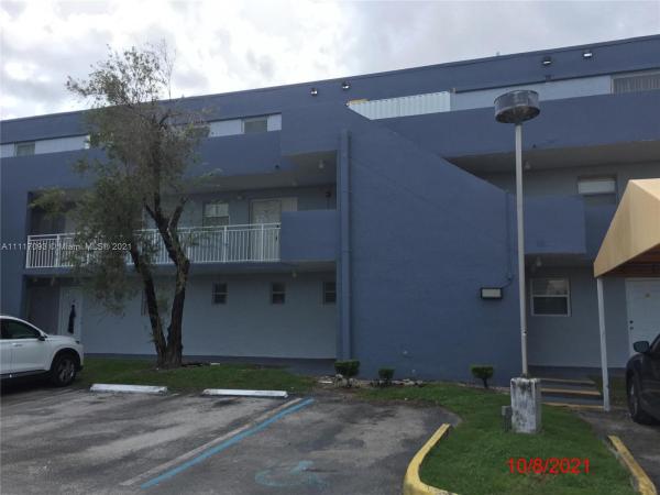 The Beach Club At Fontainebleau Park, 9363 Fontainebleau Blvd #H227, Fountainebleau, Florida 33172, image 2
