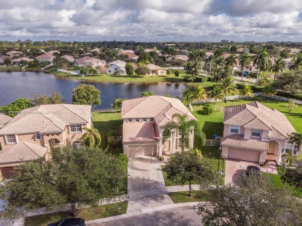 Bimini Bay, 14209 NW 19th St, Pembroke Pines, Florida 33028, image 1