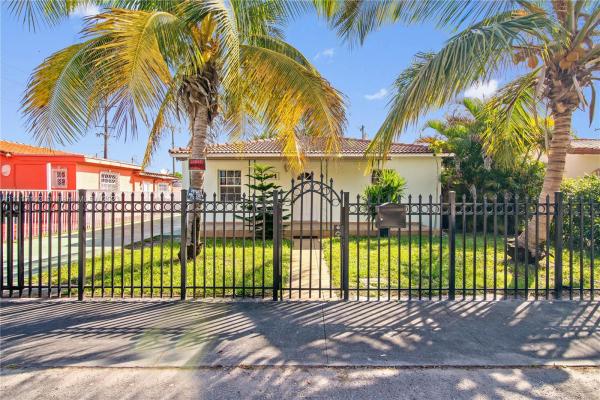 Douglas Commercial Center, 1061 NW 35th Ct, Miami, Florida 33125, image 1