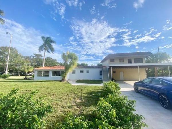 Fulford By The Sea, 17690 NE 19th Ave, North Miami Beach, Florida 33162, image 1