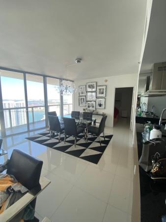 Icon Brickell Tower 2, 495 Brickell Ave #4704, Miami, Florida 33131, image 2