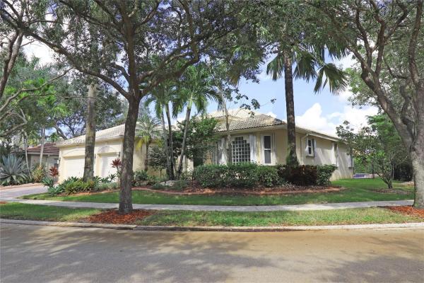 Oak Ridge, 3736 Oak Ridge Cir, Weston, Florida 33331, image 1