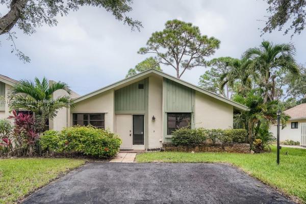 Shadywoods 1, 3841 Arelia Dr N, Delray Beach, Florida 33445, image 2