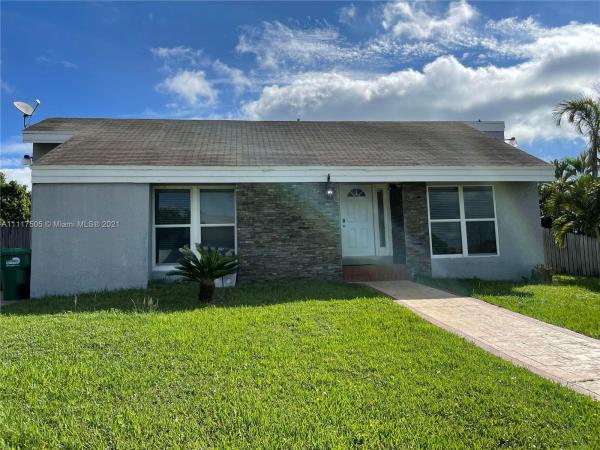 South Ridge Heights, 20733 SW 119th Pl, South Miami Heights, Florida 33177, image 1