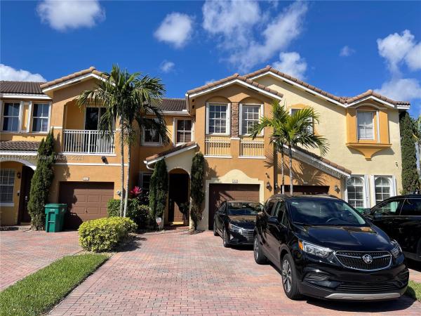 Fontainebleau West, 988 NW 99th Ct #988, Fountainebleau, Florida 33172, image 2