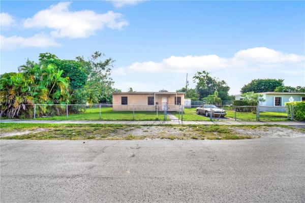 Bunche Park, 15740 NW 159th St Rd, Miami Gardens, Florida 33054, image 2