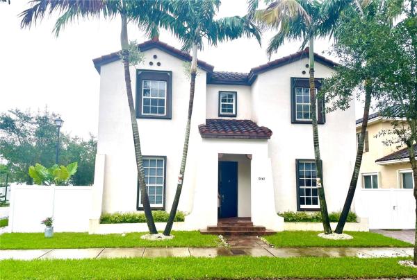 Kendall Commons Residential, 9141 SW 171st Ct, The Hammocks, Florida 33196, image 2